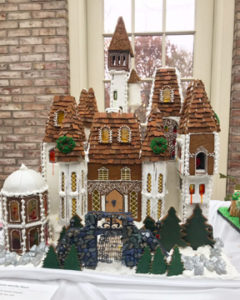 Decatur Georgia many Peaks Christmas Ginger house